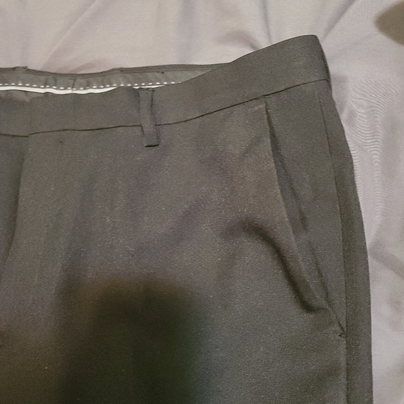 Men's Black Dress Pants - Picture 3 of 4